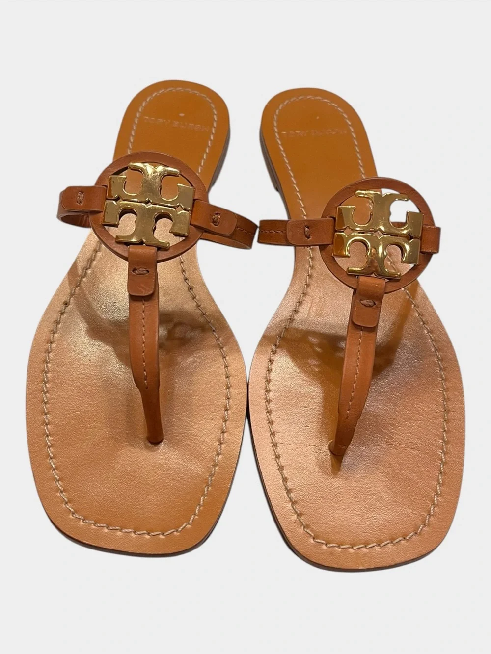 TORY BURCH Mini Miller Tan Brown Leather Gold Logo Thong Sandals Size 9